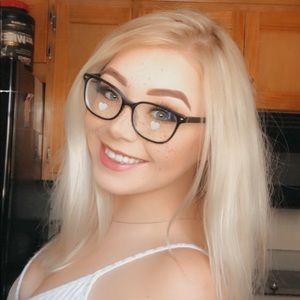 Meet your Posher, Maylie